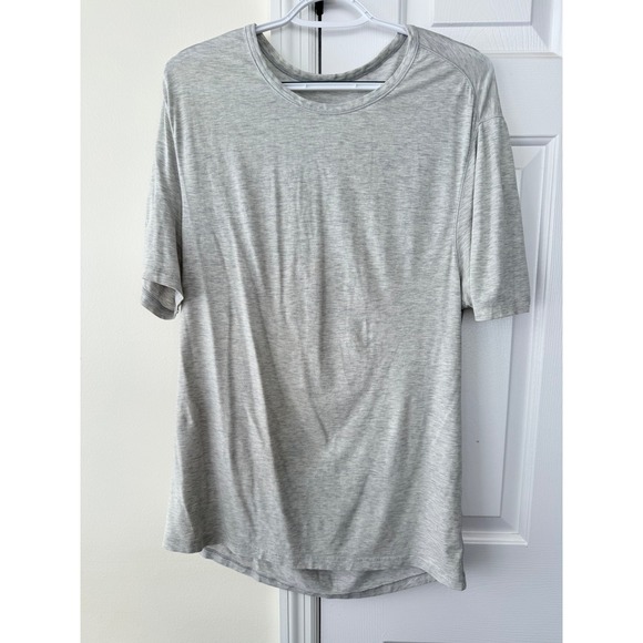 lululemon athletica Tops - Lululemon Gray Heathered Short Sleeve Crew Neck T-Shirt